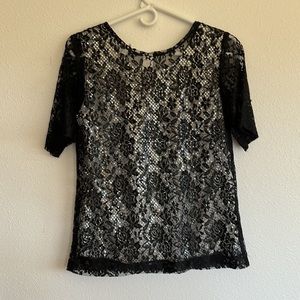 NWOT 2-piece Black Lace Short Sleeve Top & Silver Tank. Size M